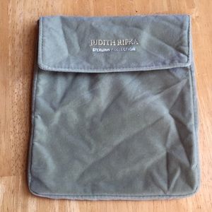 Judith Ripka sterling collection 6,2x7,5” case